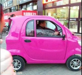  新型玻璃钢外壳电动汽车